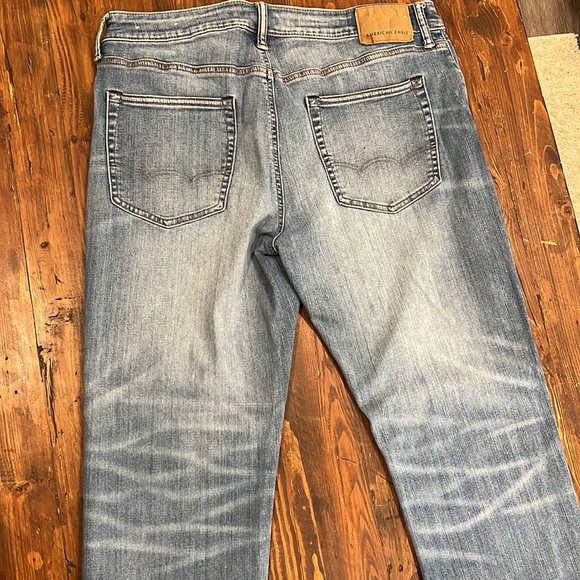 American Eagle jeans. - Picture 3 of 4